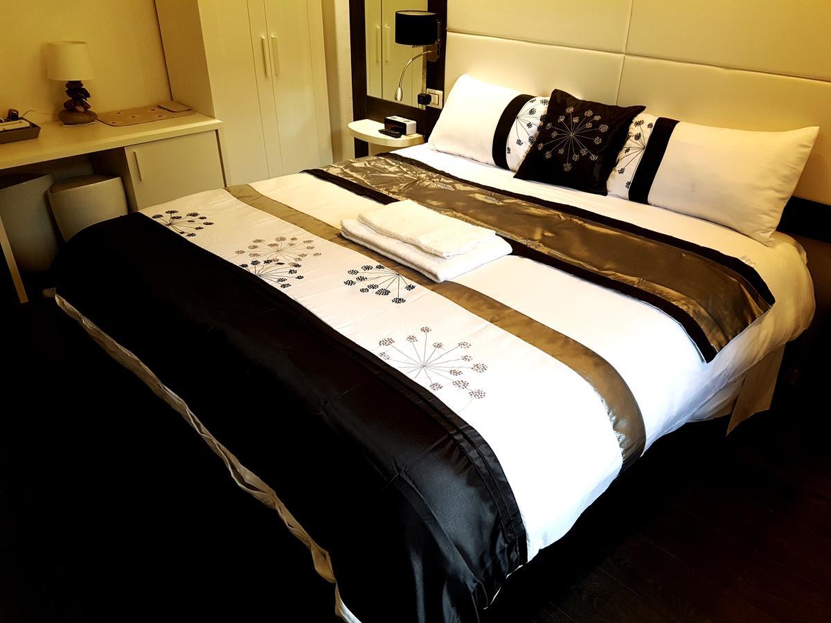 Voyage Privè Deluxe Bed and Breakfast La Spezia Buitenkant foto